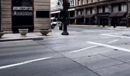 送餐機(jī)器人